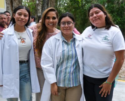 Mara Lezama anunció que bajo su administración habrá más becas para que estudiantes sigan su educación en Cozumel